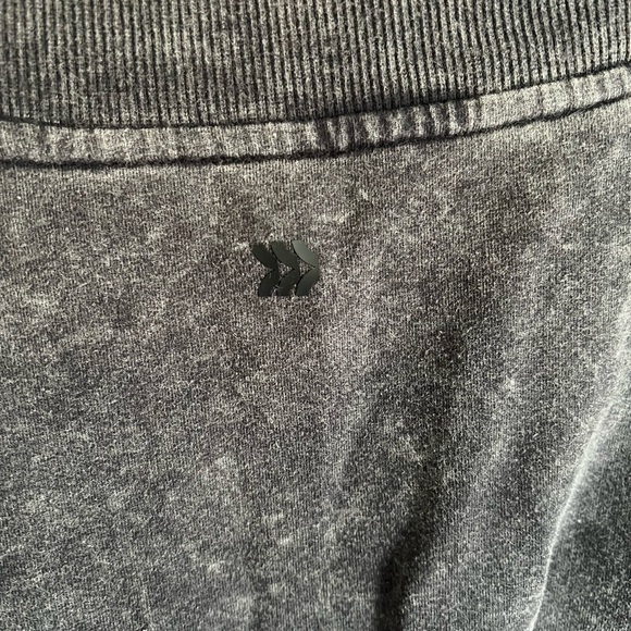 All In Motion- Large Light Weight Sweater Charcoal Acid Wash Grey oversized - Picture 7 of 7